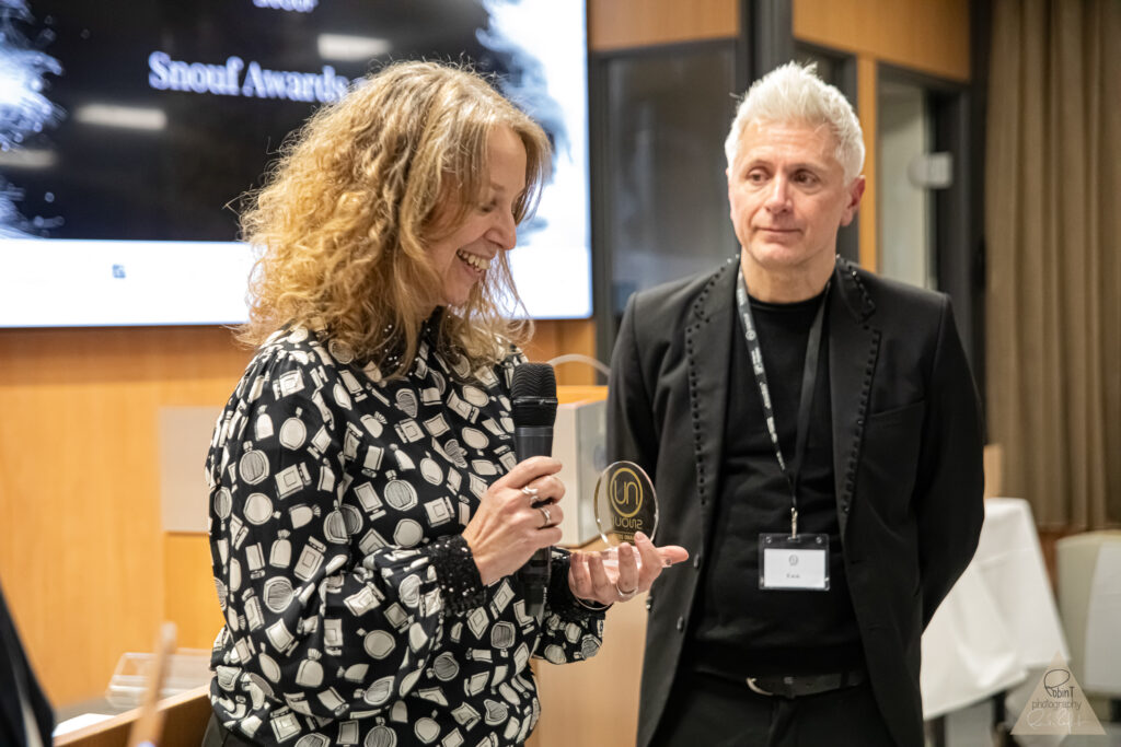 AWARDS-56-1024×683