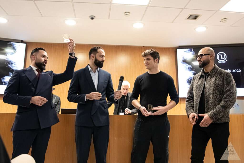 AWARDS-64-1024×683