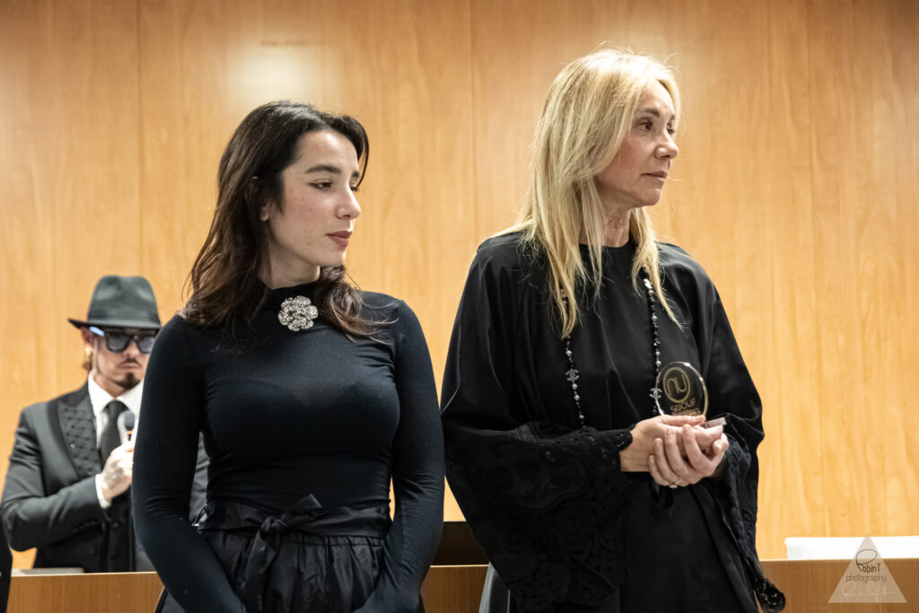 AWARDS-69-1024×683